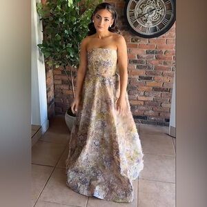 HELSI Celine Appliqué Strapless Cocktail Dress